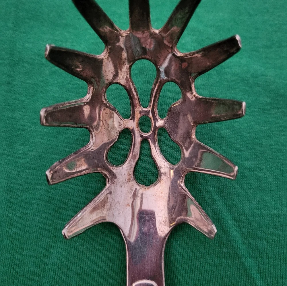 Sheffield MCM Mid Century Modern Silverplate Pasta Server